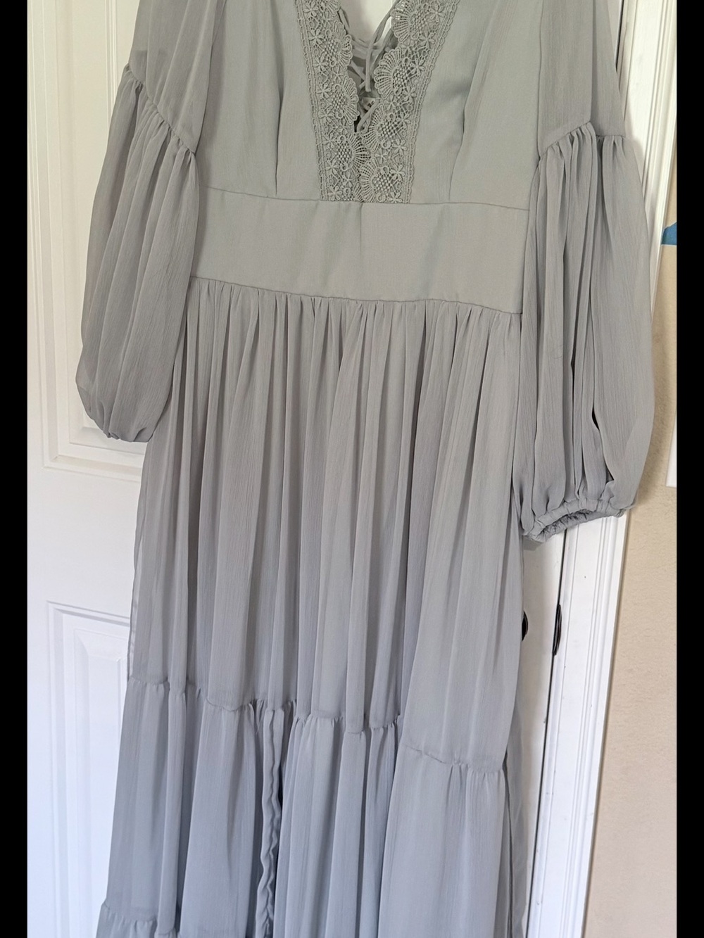 Joyfolie Light Gray Lace-Front Tiered Maxi Dress NWT